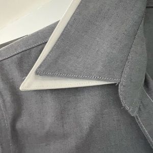 Brooks brothers chambray  women’s dress shirt, fitted button down